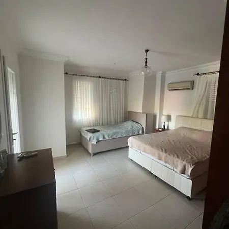 Отель Denize 75m Full Deniz Manzarli