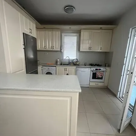 Denize 75m Full Deniz Manzarli Hotell Kaş